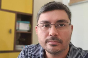 Professor Dr. Juan Bretas Roa